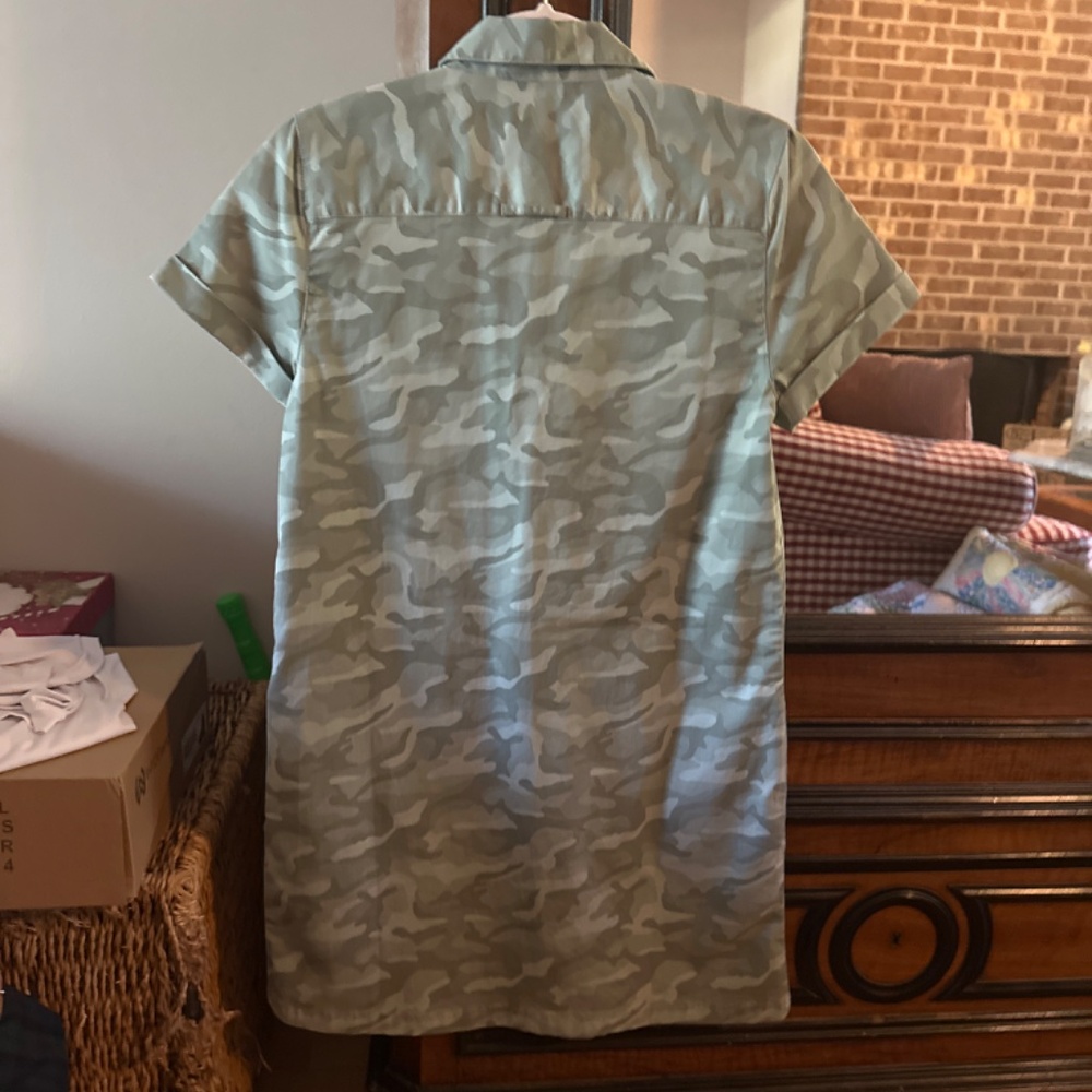 Vineyard Vines Camo Dress - Picture 2 of 9